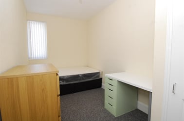 12 Addison Road, North Hill, Plymouth - Image 3